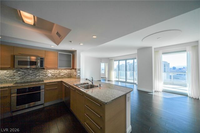 222 Karen Avenue 3504, Las Vegas, NV 89109