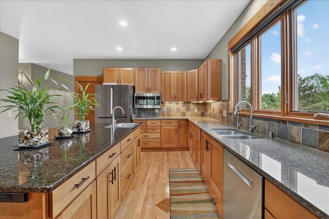 W6383 Hackbarth Road, Fort Atkinson, WI 53538