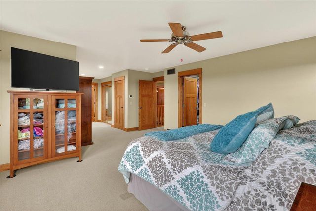 W6383 Hackbarth Road, Fort Atkinson, WI 53538