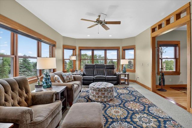 W6383 Hackbarth Road, Fort Atkinson, WI 53538
