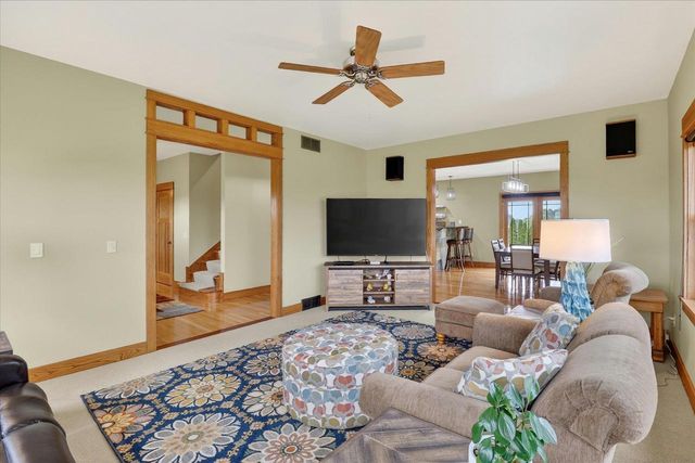 W6383 Hackbarth Road, Fort Atkinson, WI 53538