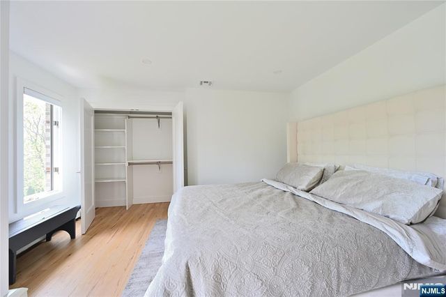 43 Lisa Court, North Haledon, NJ 07508