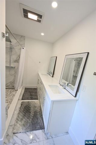 43 Lisa Court, North Haledon, NJ 07508