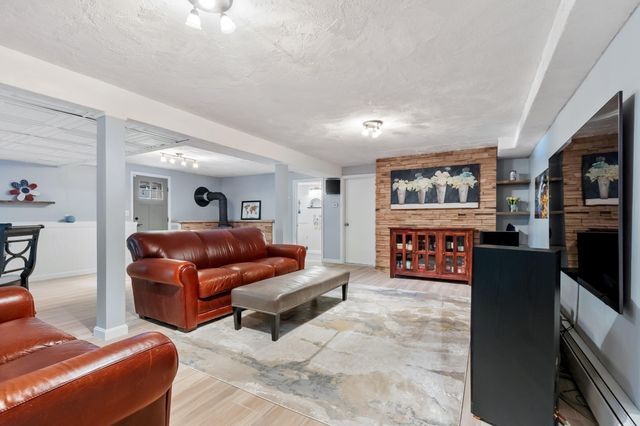 41 Brigham Street, Hudson, MA 01749