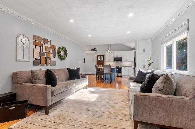 41 Brigham Street, Hudson, MA 01749