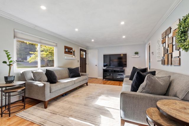 41 Brigham Street, Hudson, MA 01749