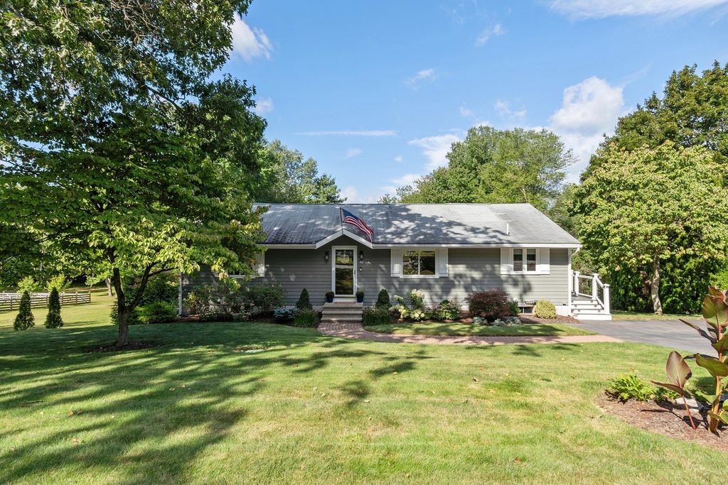 41 Brigham Street, Hudson, MA 01749