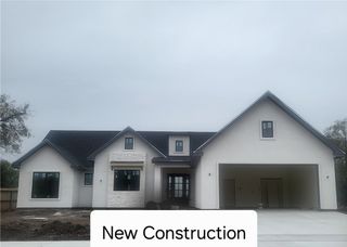 1485 Lewis St, Kingsville, TX 78363