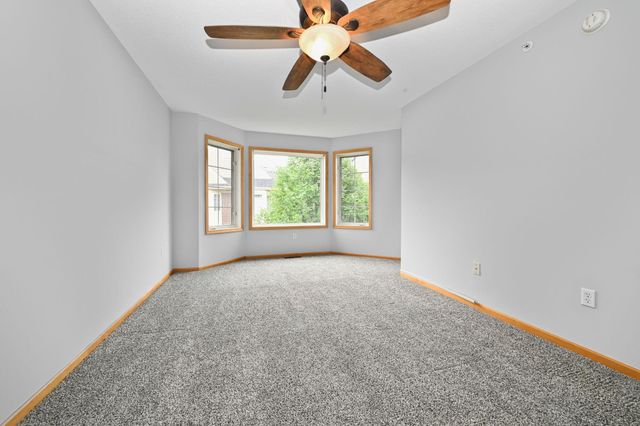 1550 Zarthan Avenue S 506, Saint Louis Park, MN 55416