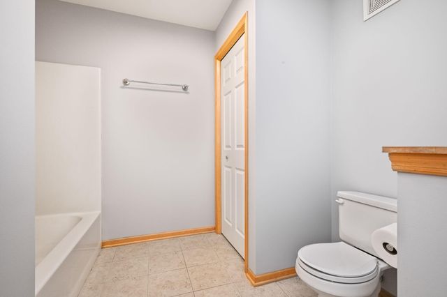 1550 Zarthan Avenue S 506, Saint Louis Park, MN 55416