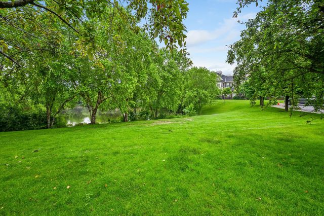 1550 Zarthan Avenue S 506, Saint Louis Park, MN 55416