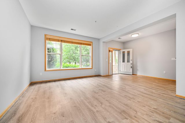 1550 Zarthan Avenue S 506, Saint Louis Park, MN 55416