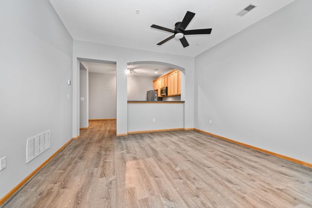 1550 Zarthan Avenue S 506, Saint Louis Park, MN 55416