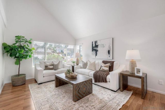 13791 Via Tres Vista, San Diego, CA 92129