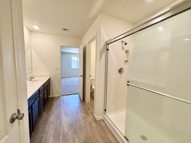 904 Camino De Las Violeta, Belen, NM 87002