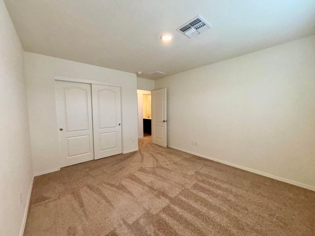 904 Camino De Las Violeta, Belen, NM 87002