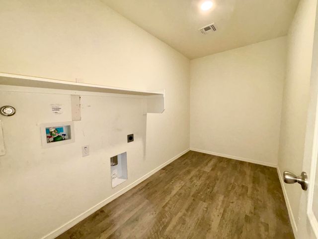 904 Camino De Las Violeta, Belen, NM 87002