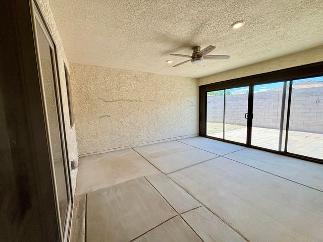 904 Camino De Las Violeta, Belen, NM 87002