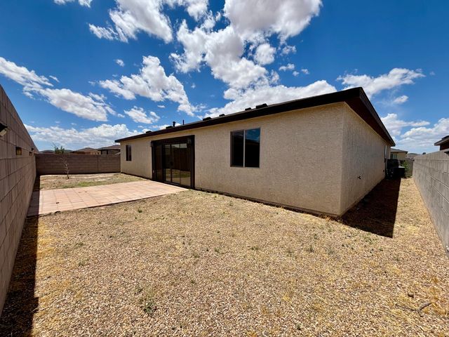 904 Camino De Las Violeta, Belen, NM 87002