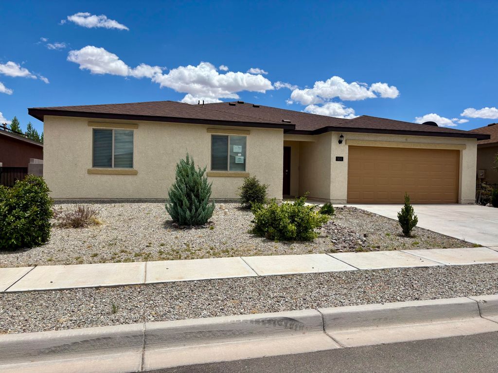 904 Camino De Las Violeta, Belen, NM 87002