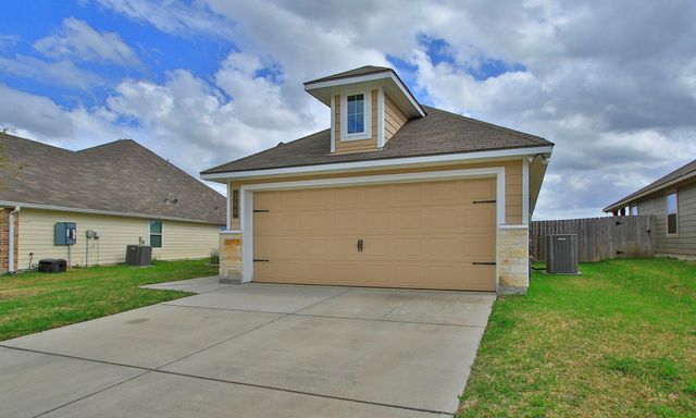 250 Brocks Lane, Montgomery, TX 77356