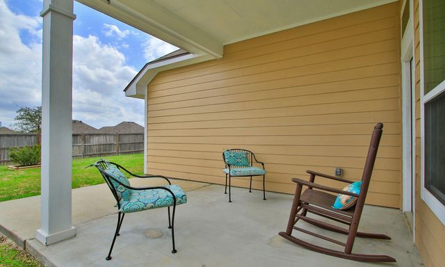 250 Brocks Lane, Montgomery, TX 77356