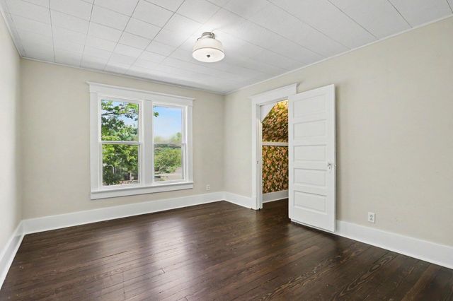 1368 W Lemon Creek, Baroda, MI 49101