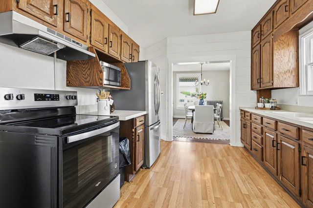 1368 W Lemon Creek, Baroda, MI 49101