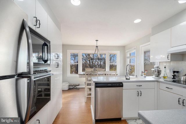 541 CARDINAL DR, Dresher, PA 19025