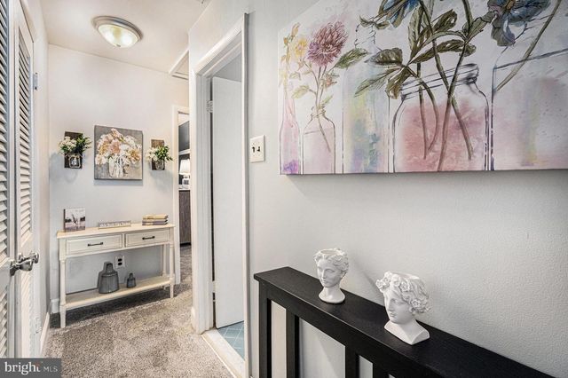 541 CARDINAL DR, Dresher, PA 19025