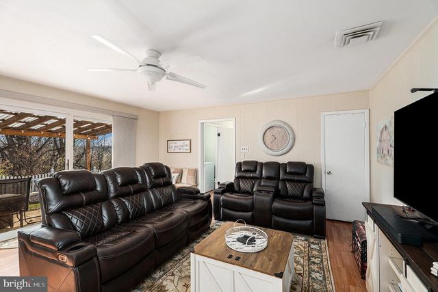 541 CARDINAL DR, Dresher, PA 19025