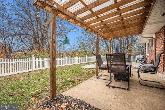 541 CARDINAL DR, Dresher, PA 19025