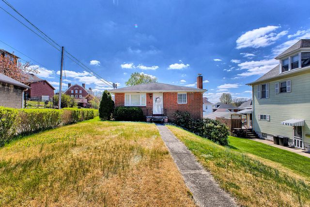 12 Barclay Street, City Of Greensburg, PA 15601