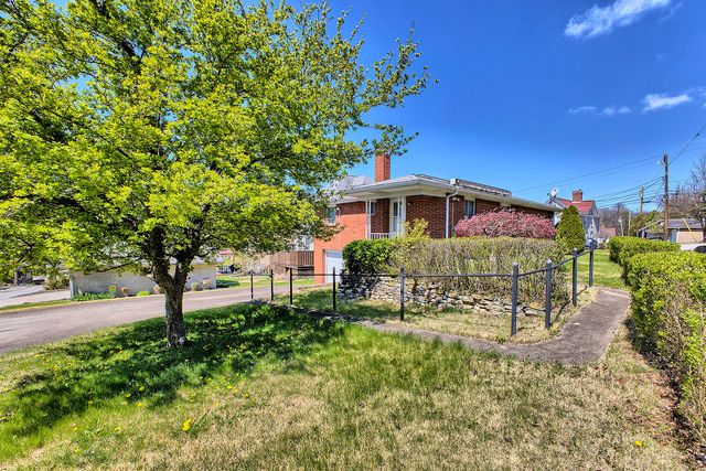 12 Barclay Street, City Of Greensburg, PA 15601