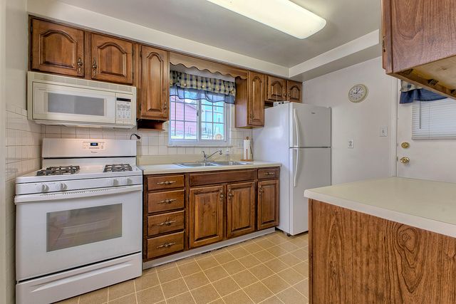 12 Barclay Street, City Of Greensburg, PA 15601