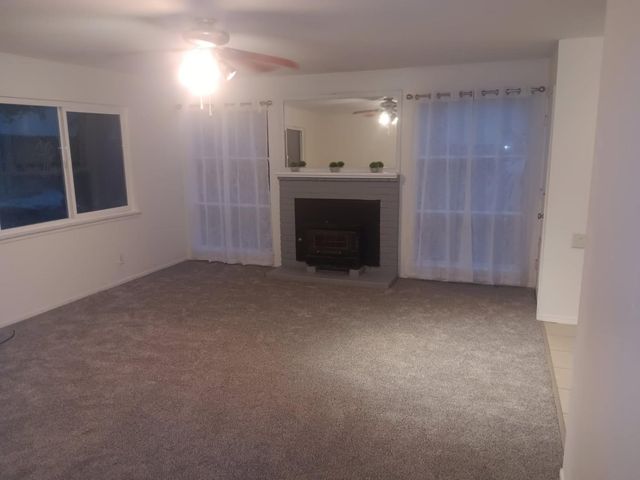 6721 Navion Dr, Citrus Heights, CA 95621