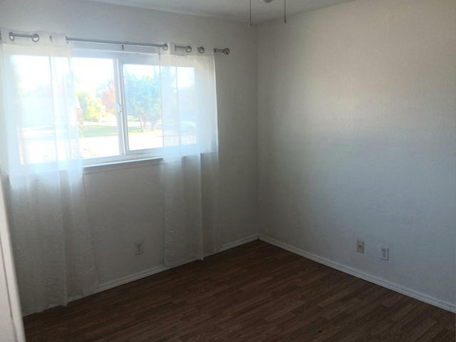 6721 Navion Dr, Citrus Heights, CA 95621