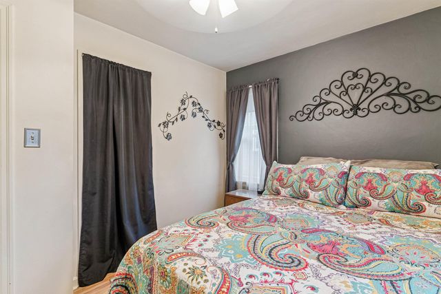 1015 Amherst Avenue, Waterloo, IA 50702