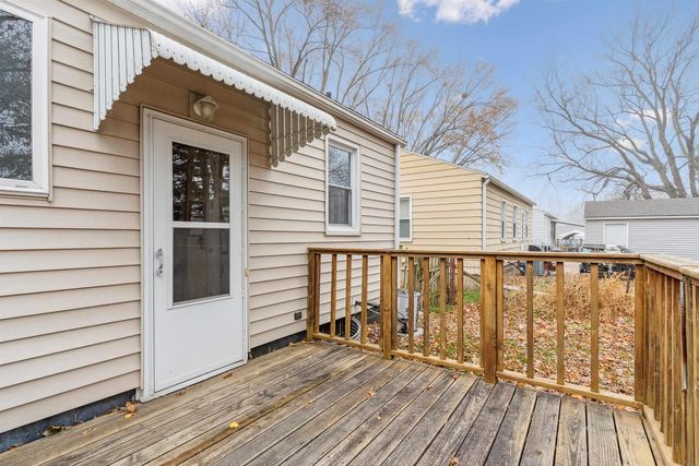 1015 Amherst Avenue, Waterloo, IA 50702