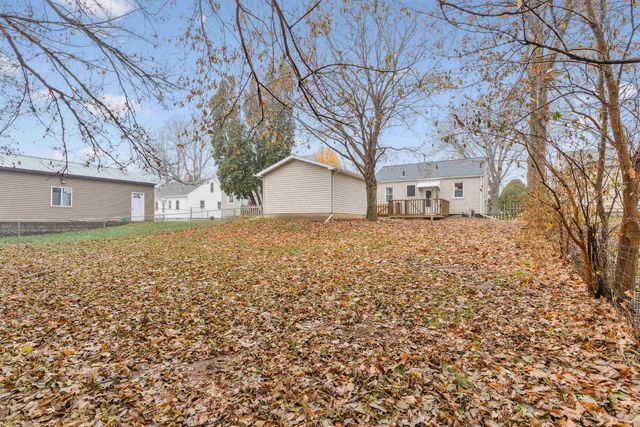 1015 Amherst Avenue, Waterloo, IA 50702