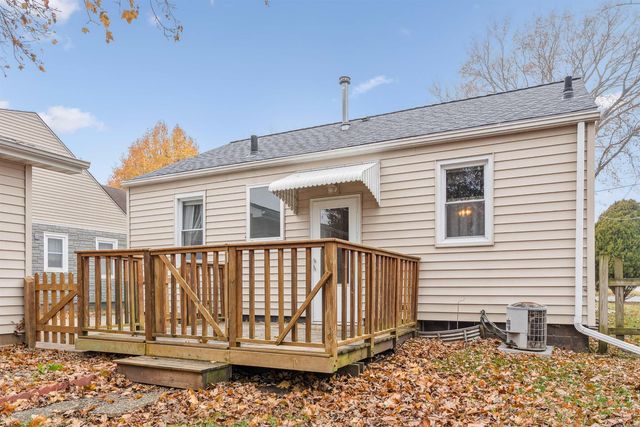 1015 Amherst Avenue, Waterloo, IA 50702