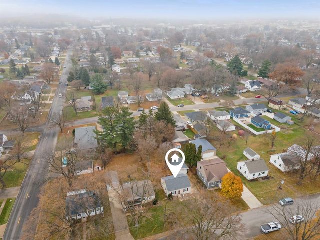 1015 Amherst Avenue, Waterloo, IA 50702