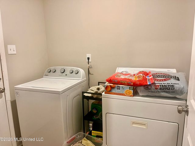 1626 Hickory Drive, Southaven, MS 38671