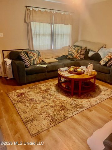 1626 Hickory Drive, Southaven, MS 38671