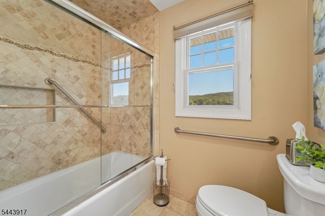1050 Pines Lake Dr, Wayne Twp., NJ 07470