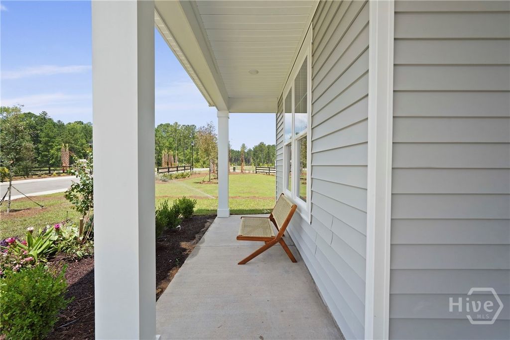 Image 5 of property listing at 116 Miller Chapel Boulevard, Guyton, GA 31312
