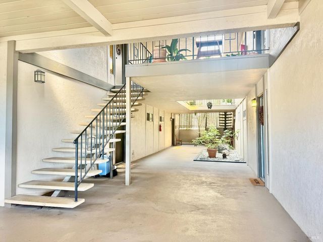 50 Via Belardo #12, Greenbrae, CA 94904