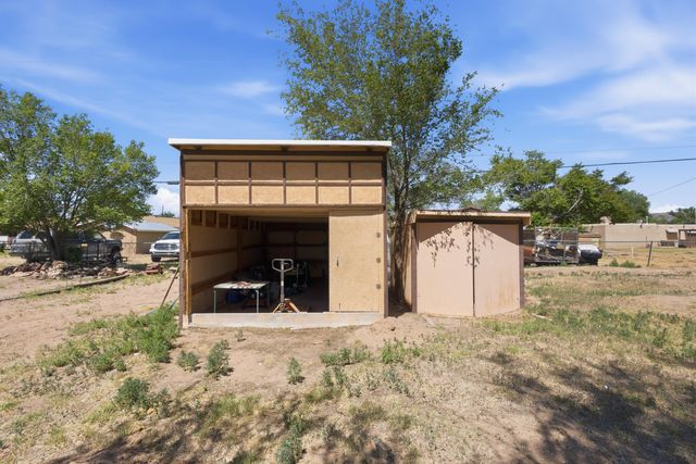 4719 Gordon Street, Los Lunas, NM 87031
