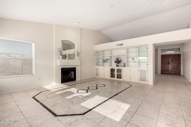 1470 S VILLAS Court, Chandler, AZ 85286