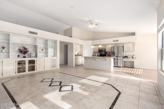 1470 S VILLAS Court, Chandler, AZ 85286